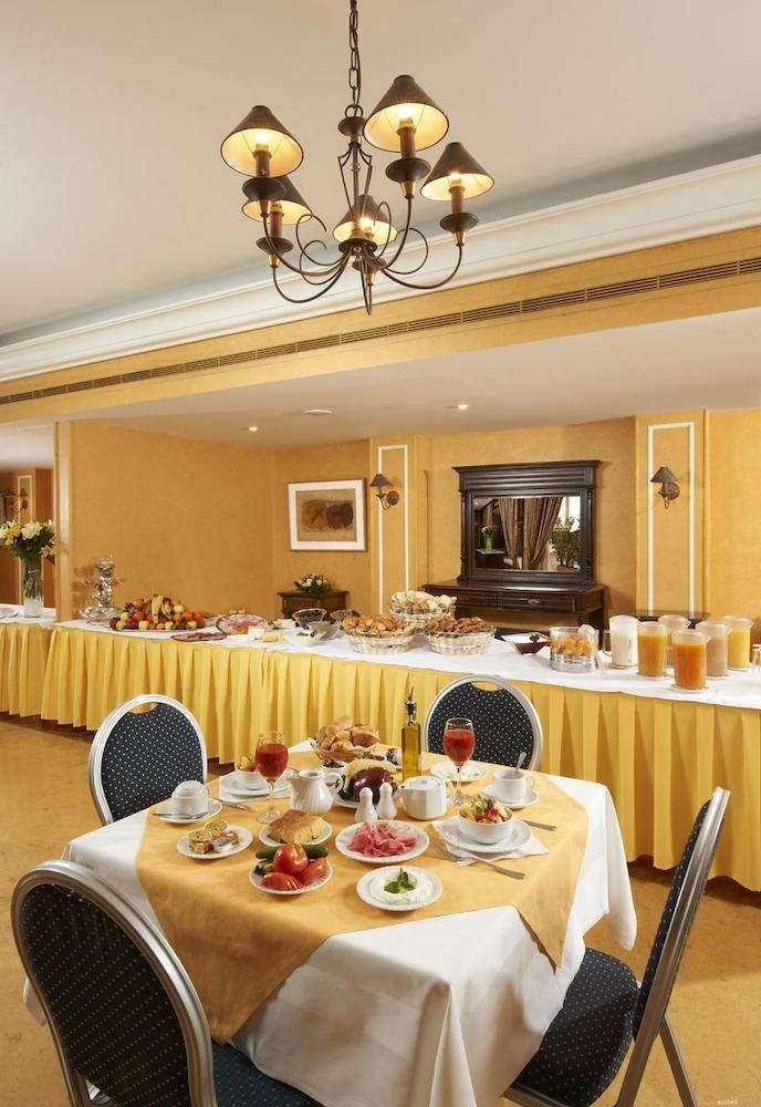 Alexandre Hotel Beyrut Dış mekan fotoğraf