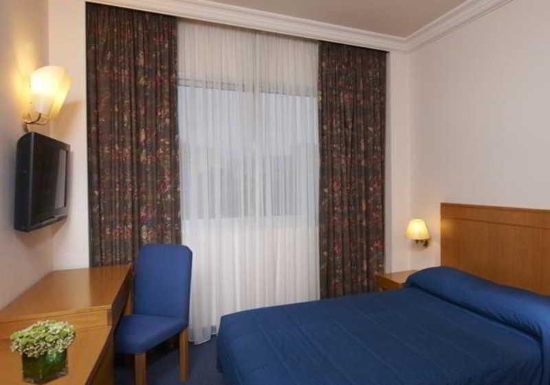 Alexandre Hotel Beyrut Dış mekan fotoğraf